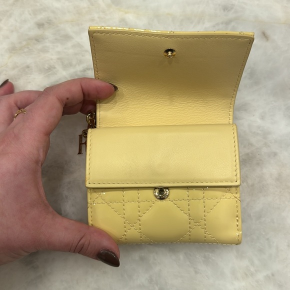 Christian Dior Lady Dior Lotus Cannage Patent Calf Leather Trifold Wallet - Picture 12 of 16